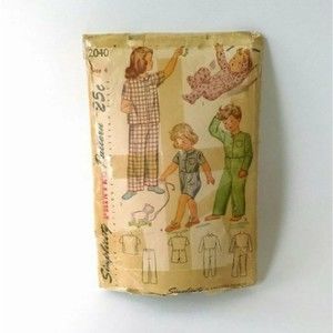 Vintage 1940s Kids Pajamas Simplicity 2040 Sewing Pattern Child Sz 4 Chest 23